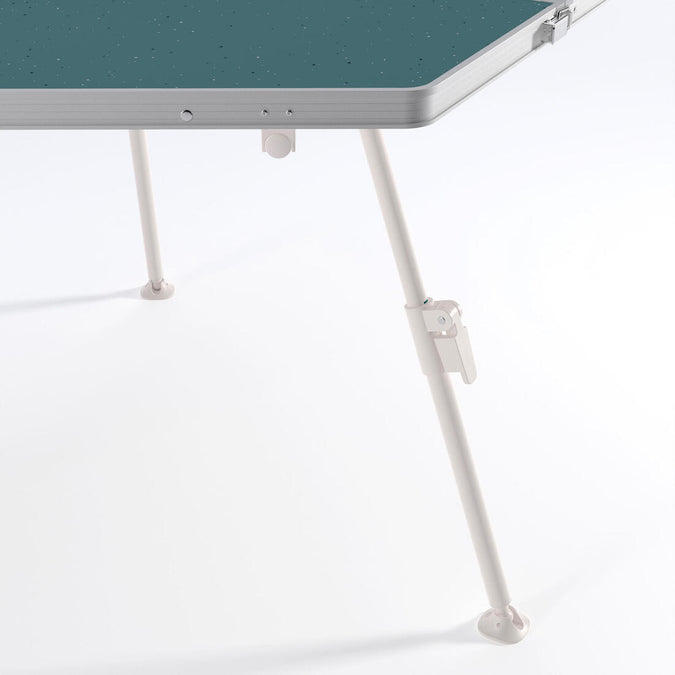 Decathlon discount camping table