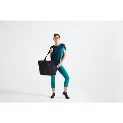 





The sport tote: a must-have for your fitness kit. For the gym... or anywhere!